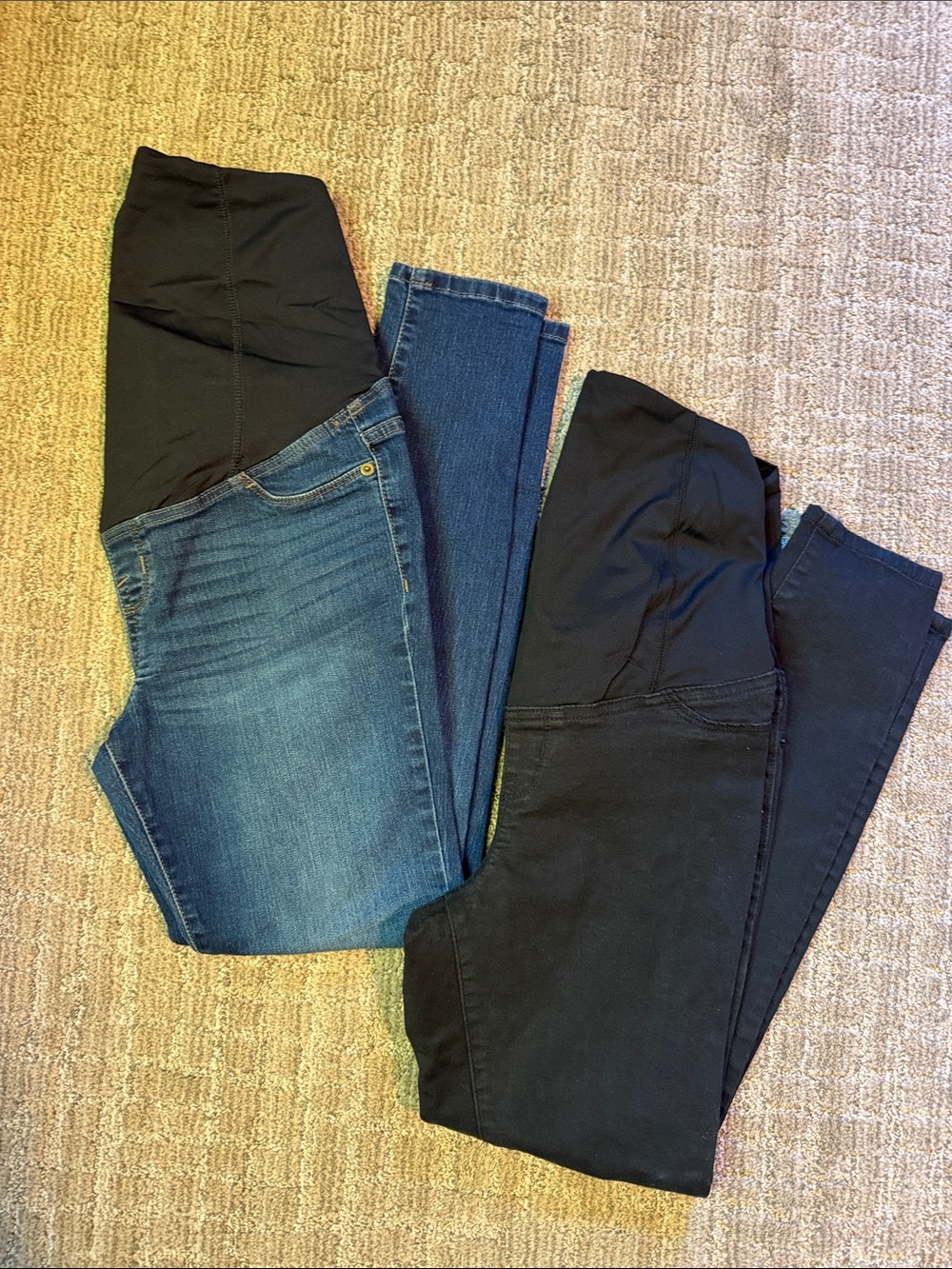 Lot of 2: Isabel Maternity Denim & Black Skinny Jeans Over the Belly Full Panel